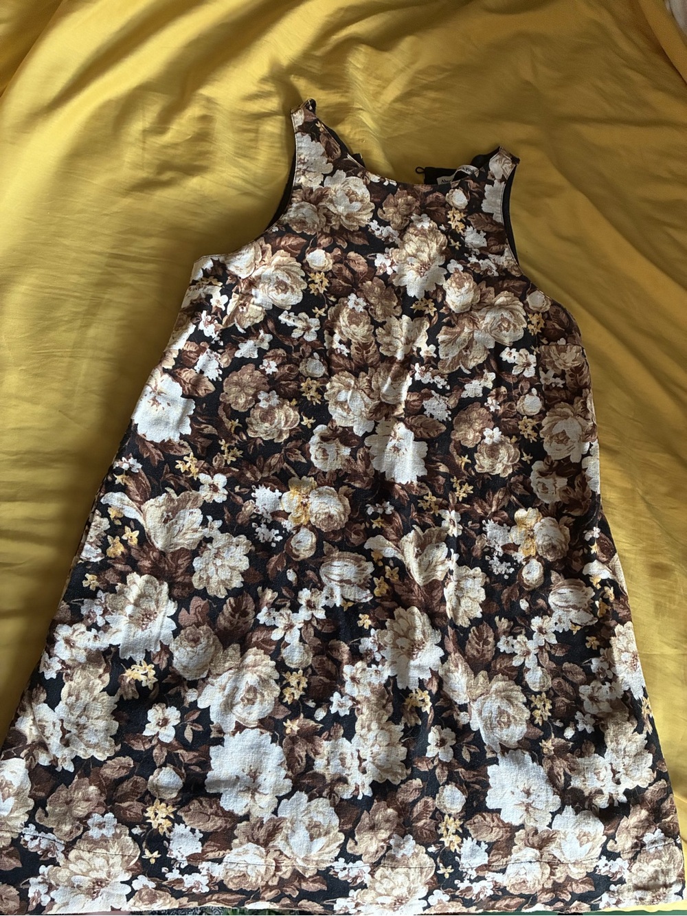 Abercrombie & Fitch Black and Cream Floral Dress